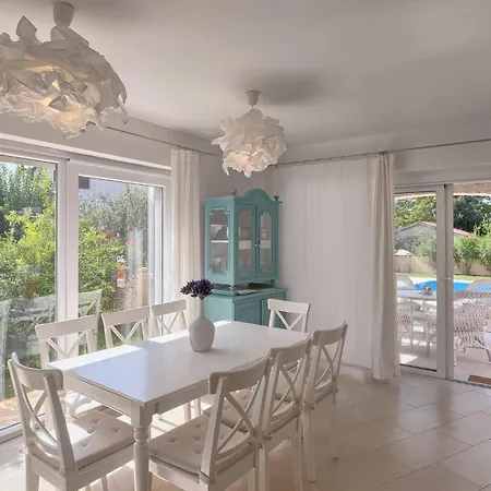 Holiday home Larisa *