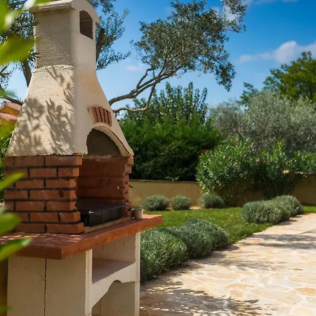 Vikendica Larisa Porec