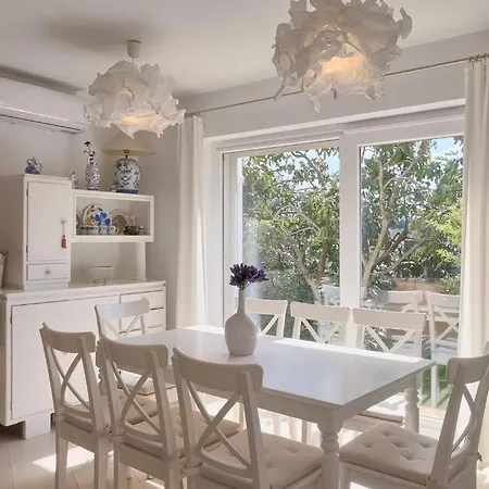 Holiday home Larisa