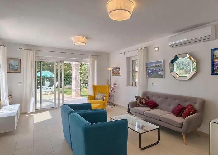 Casa vacanze Larisa *