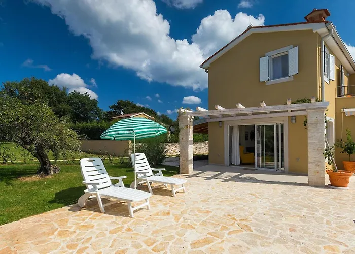 Vikendica Larisa Porec